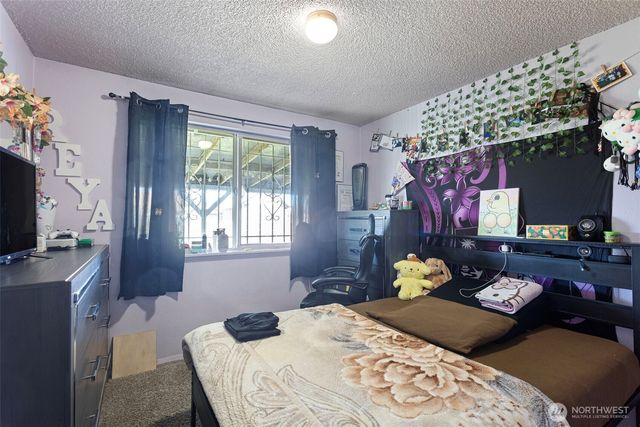 1025 E 63rd Street, Tacoma, WA 98404