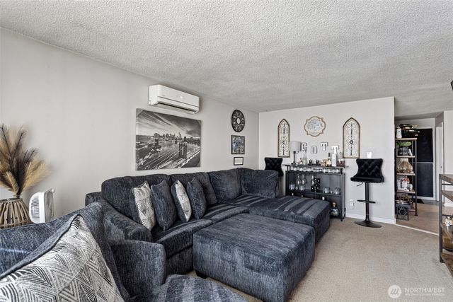 1025 E 63rd Street, Tacoma, WA 98404