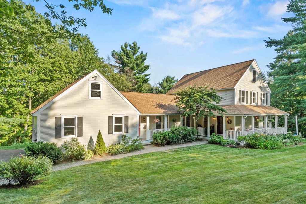 9 Baldwin Lane, Bedford, NH 03110