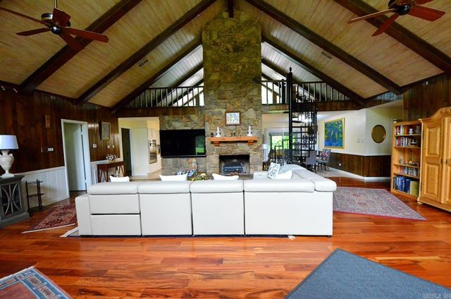 4025 Chapel Lane, Pine Bluff, AR 71603