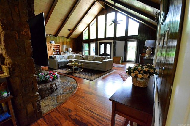 4025 Chapel Lane, Pine Bluff, AR 71603