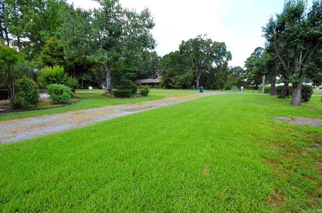 4025 Chapel Lane, Pine Bluff, AR 71603