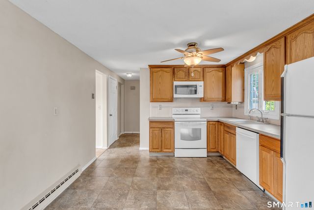 9 Cross Drive, Waterford, CT 06385