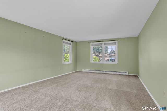 9 Cross Drive, Waterford, CT 06385