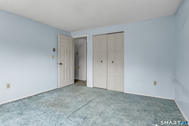 9 Cross Drive, Waterford, CT 06385