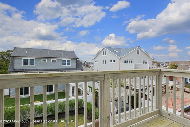 912 Ocean Avenue, Mantoloking, NJ 08738