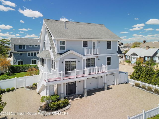 912 Ocean Avenue, Mantoloking, NJ 08738