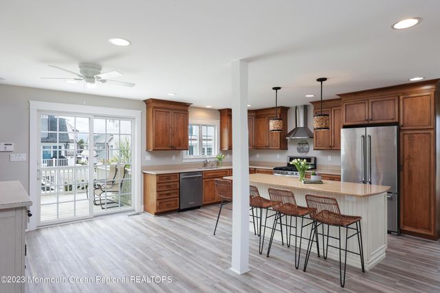 912 Ocean Avenue, Mantoloking, NJ 08738