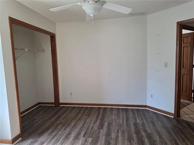1400 Gateside Court, Snellville, GA 30078