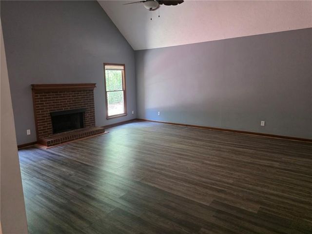 1400 Gateside Court, Snellville, GA 30078