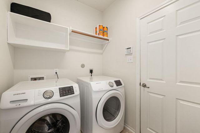 2526 Winged Dove Drive, League City, TX 77573