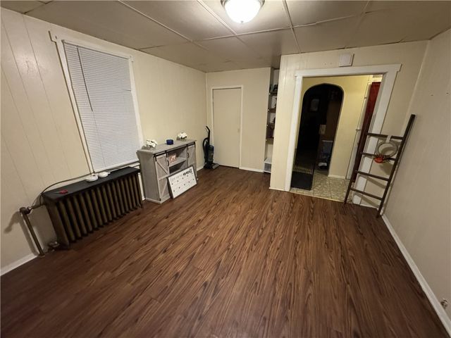 238 Park Rd, Ambridge, PA 15003