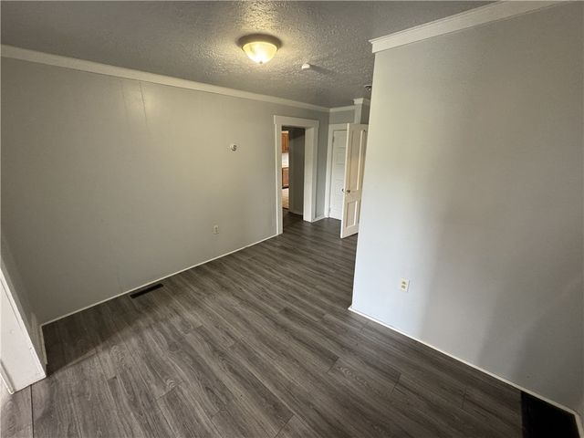 238 Park Rd, Ambridge, PA 15003