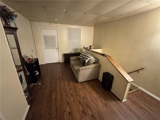 238 Park Rd, Ambridge, PA 15003