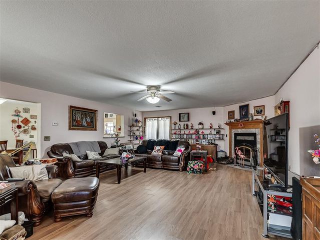 7901 Eagle Wood Drive, Oklahoma City, OK 73150