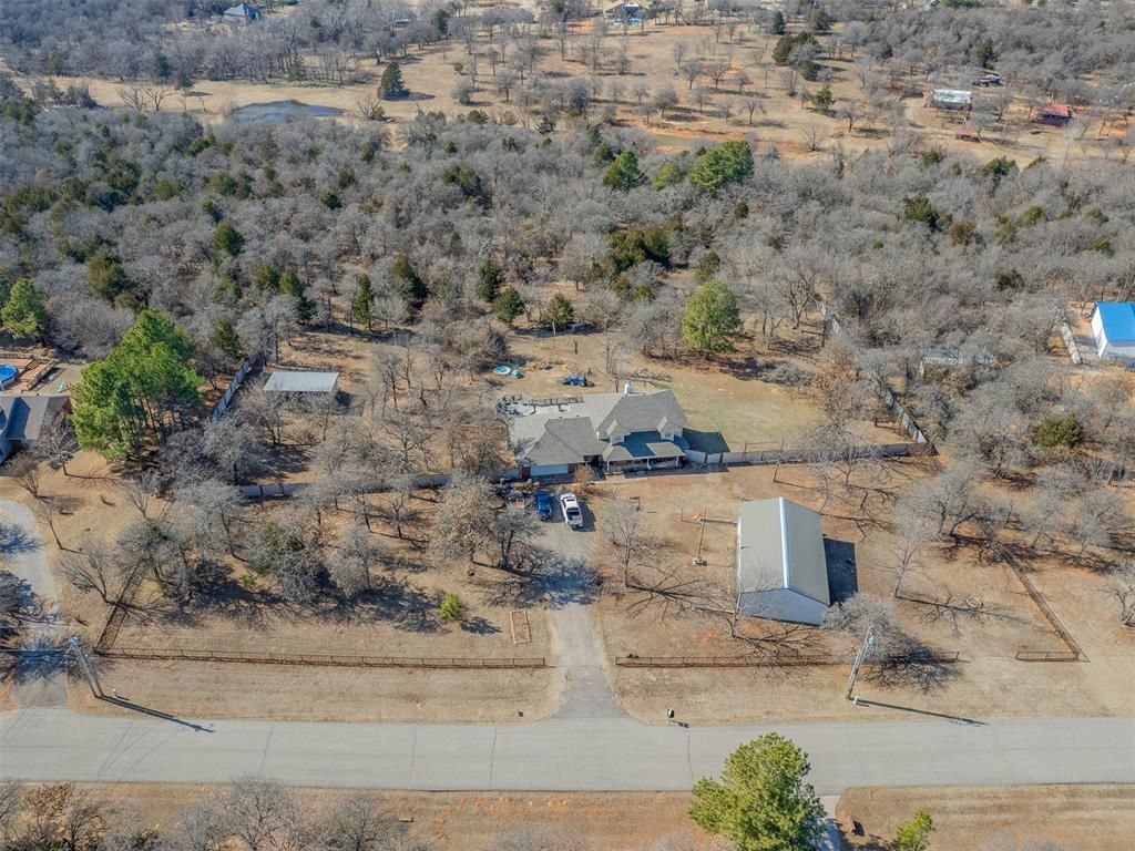 7901 Eagle Wood Drive, Oklahoma City, OK 73150