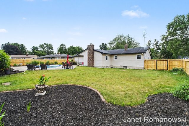 1789 Pleasantwood Drive, Georgetown Twp, MI 49428