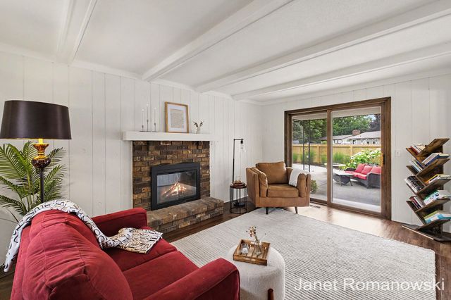 1789 Pleasantwood Drive, Georgetown Twp, MI 49428
