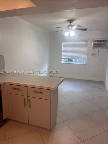 6250 Bird Rd B7, South Miami, FL 33155