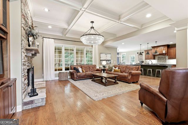 615 Osborne Court, Fayetteville, GA 30215