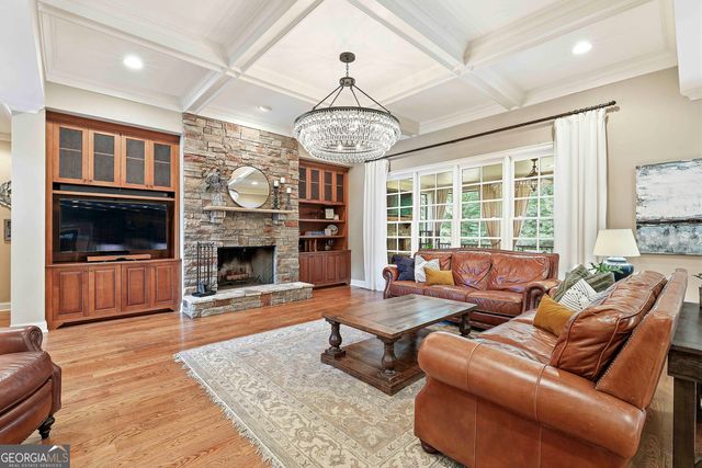 615 Osborne Court, Fayetteville, GA 30215