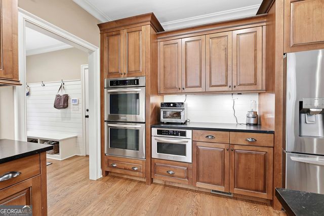 615 Osborne Court, Fayetteville, GA 30215