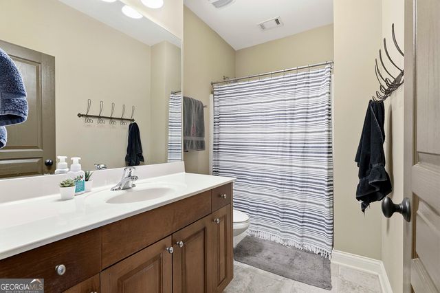 615 Osborne Court, Fayetteville, GA 30215
