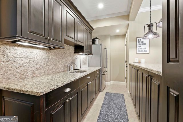 615 Osborne Court, Fayetteville, GA 30215