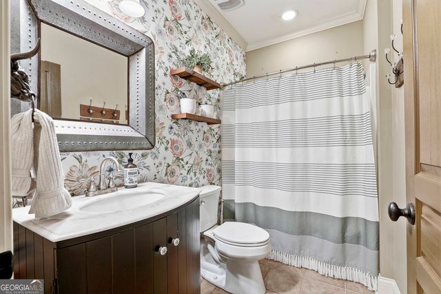 615 Osborne Court, Fayetteville, GA 30215