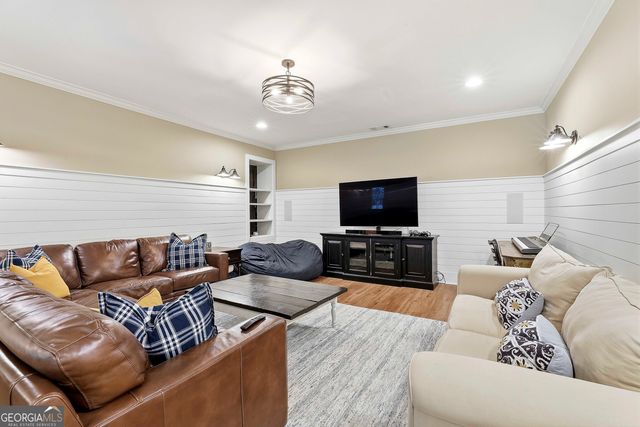 615 Osborne Court, Fayetteville, GA 30215