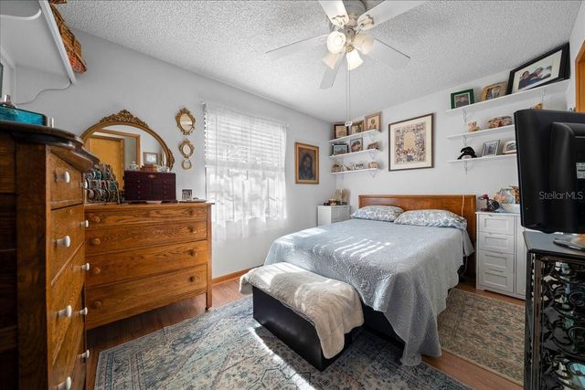 7025 NW 5TH LANE, Ocala, FL 34482