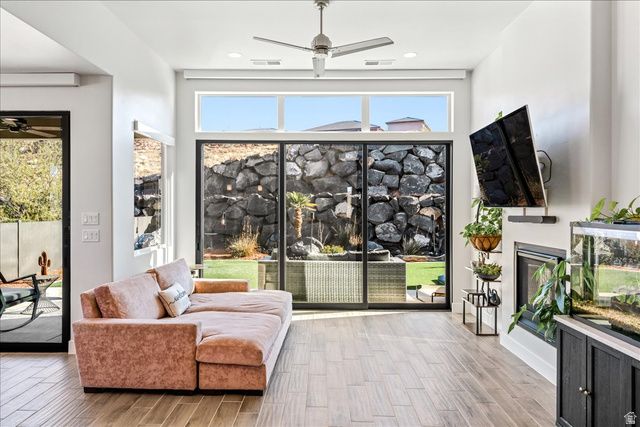 2210 N MONTAGNA ST, Washington, UT 84780