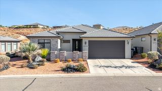 2210 N MONTAGNA ST, Washington, UT 84780