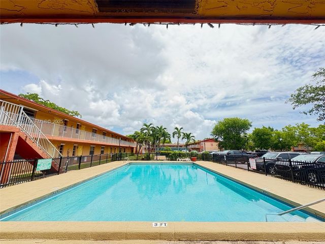 101 NE 41st St E74, Oakland Park, FL 33334