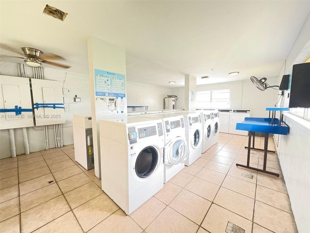 101 NE 41st St E74, Oakland Park, FL 33334