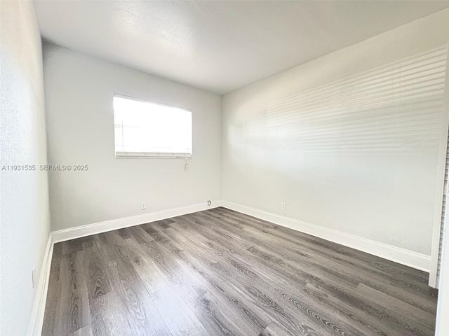 101 NE 41st St E74, Oakland Park, FL 33334