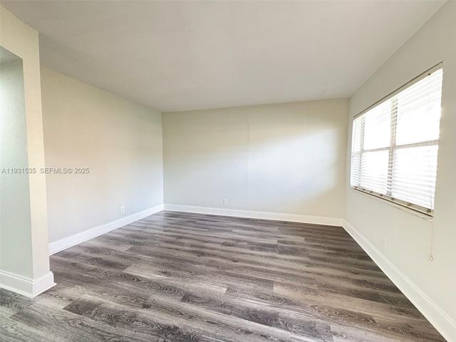 101 NE 41st St E74, Oakland Park, FL 33334