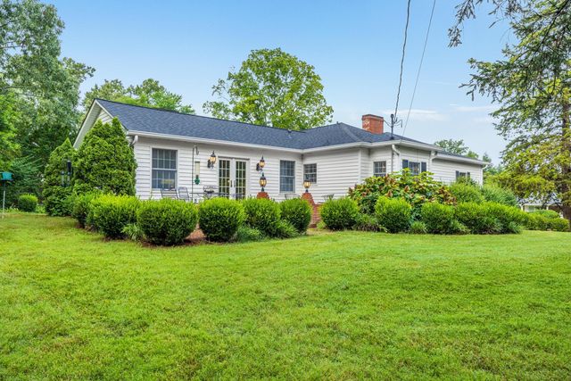 2502 Pine Drive NE, Cleveland, TN 37312