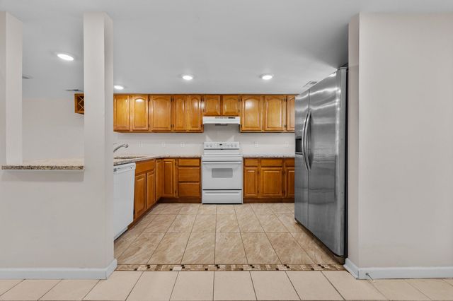 6703 Jefferson Pl Apt B2, Myrtle Beach, SC 29572