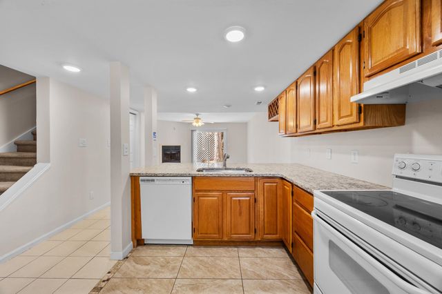6703 Jefferson Pl Apt B2, Myrtle Beach, SC 29572