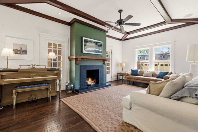 4908 Junius Street, Dallas, TX 75214