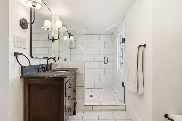 4908 Junius Street, Dallas, TX 75214