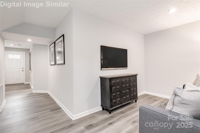 7020 Capstan Terrace, Charlotte, NC 28269