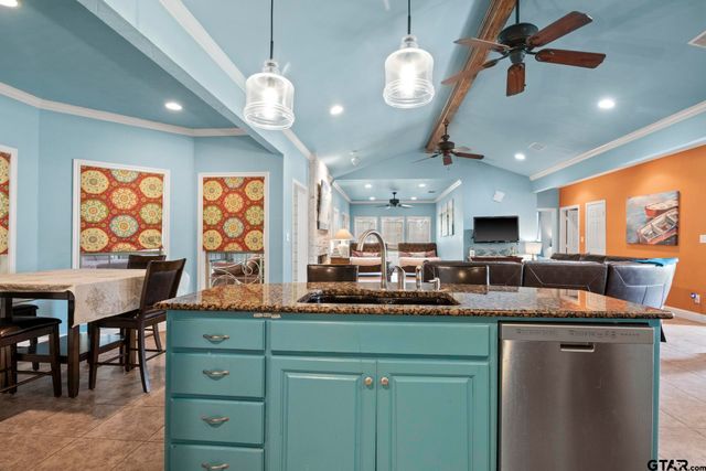 244 County Road 2321, Pittsburg, TX 75686
