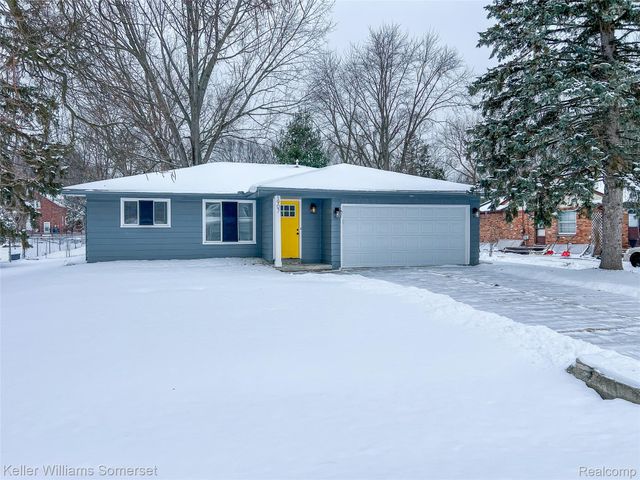 1907 Kirkton Drive, Troy, MI 48083