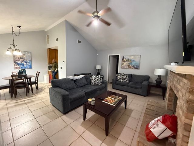 2428 Talco Hills Drive, Tallahassee, FL 32303