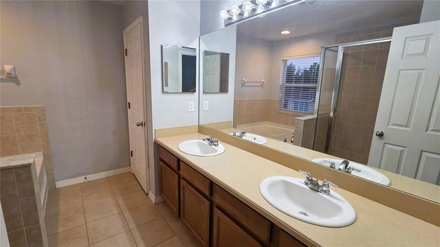 10279 NEWMINSTER LOOP, Ruskin, FL 33573