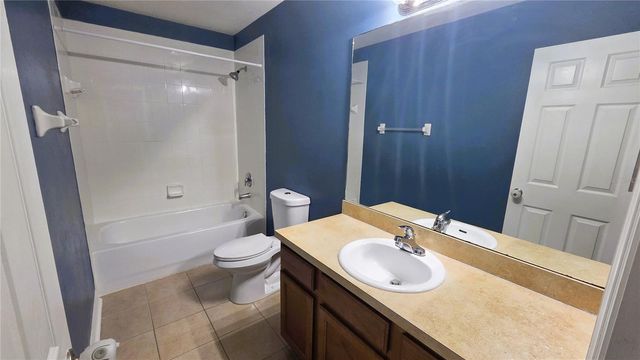 10279 NEWMINSTER LOOP, Ruskin, FL 33573