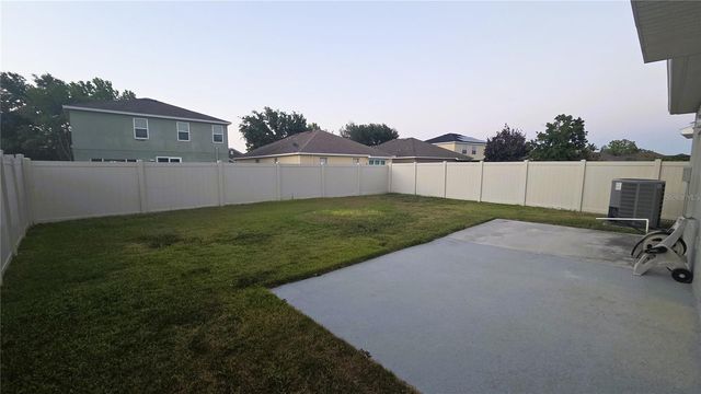 10279 NEWMINSTER LOOP, Ruskin, FL 33573