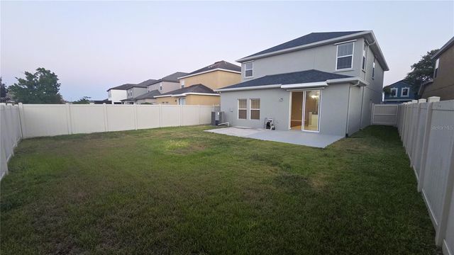 10279 NEWMINSTER LOOP, Ruskin, FL 33573